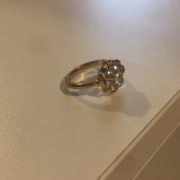 Ring - Picture 3 of 3